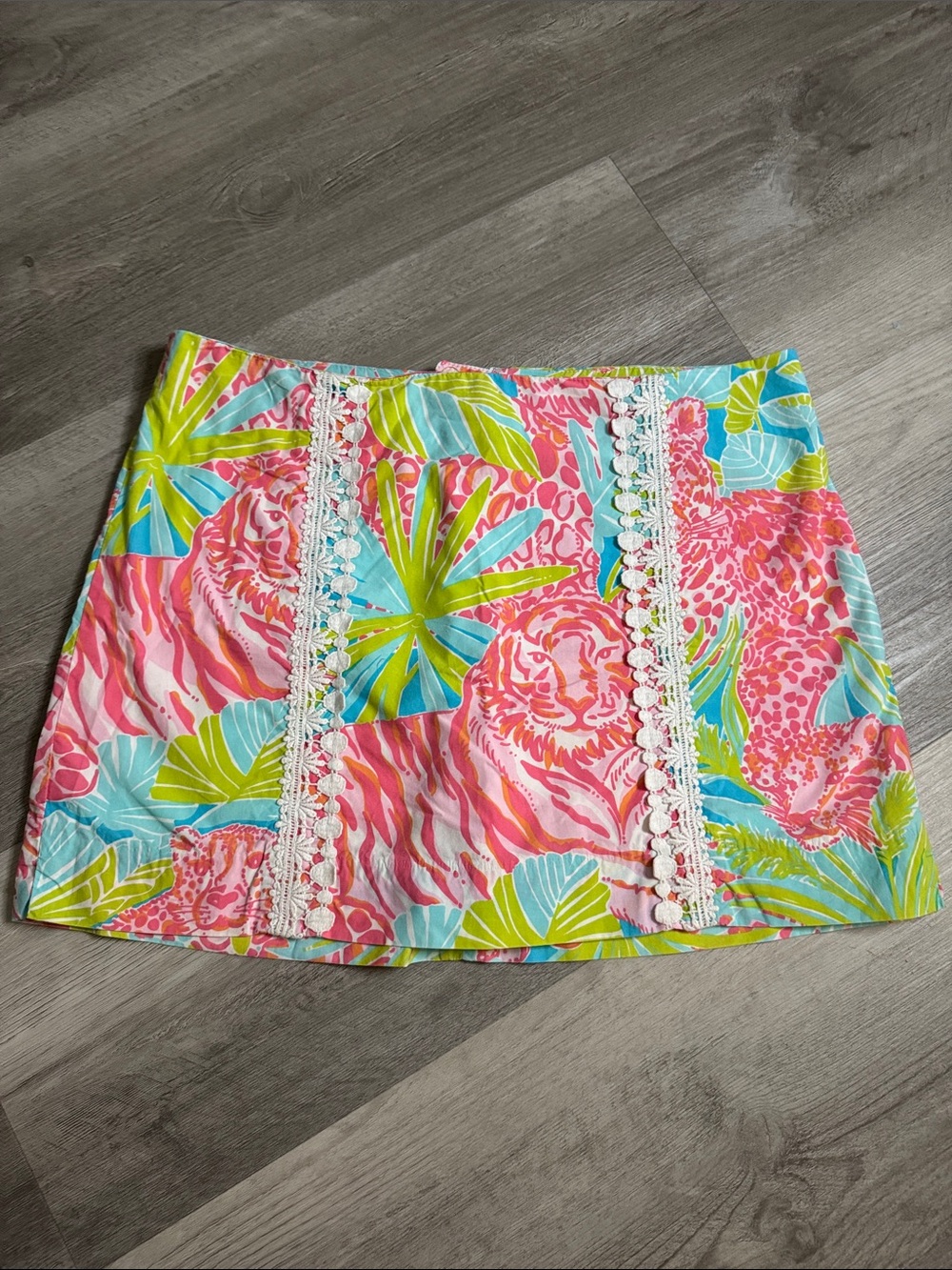 Lilly Pulitzer Skort- size 8